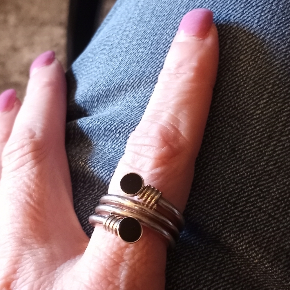 STERLING SILVER ONYX ADJUSTABLE RING